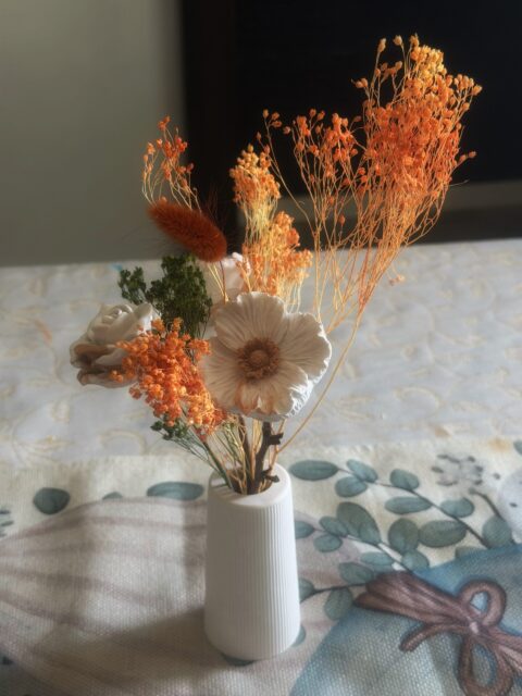 Arranjo laranja 3 flores